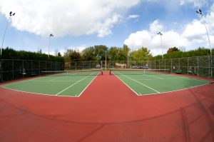 Tennis - parc des Hirondelles